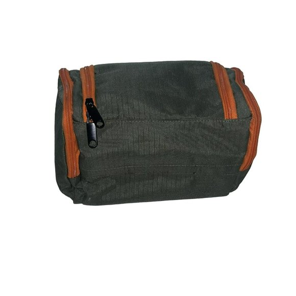 Black Canyon Outfitters Travel Bag Green Toiletries Kit Organizer Zip Closure - Picture 4 of 7